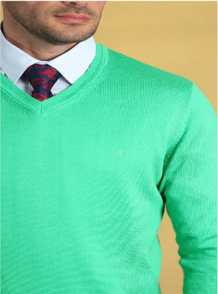 The Caravan Vneck (Mint) - Bright Moons