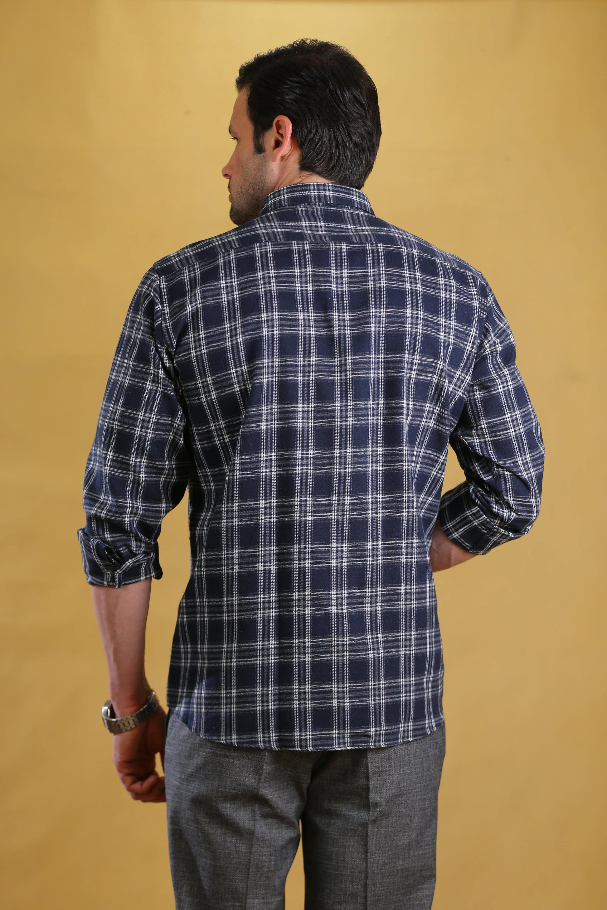 The Woodsman Shirt(Navy Plaid) - Bright Moons