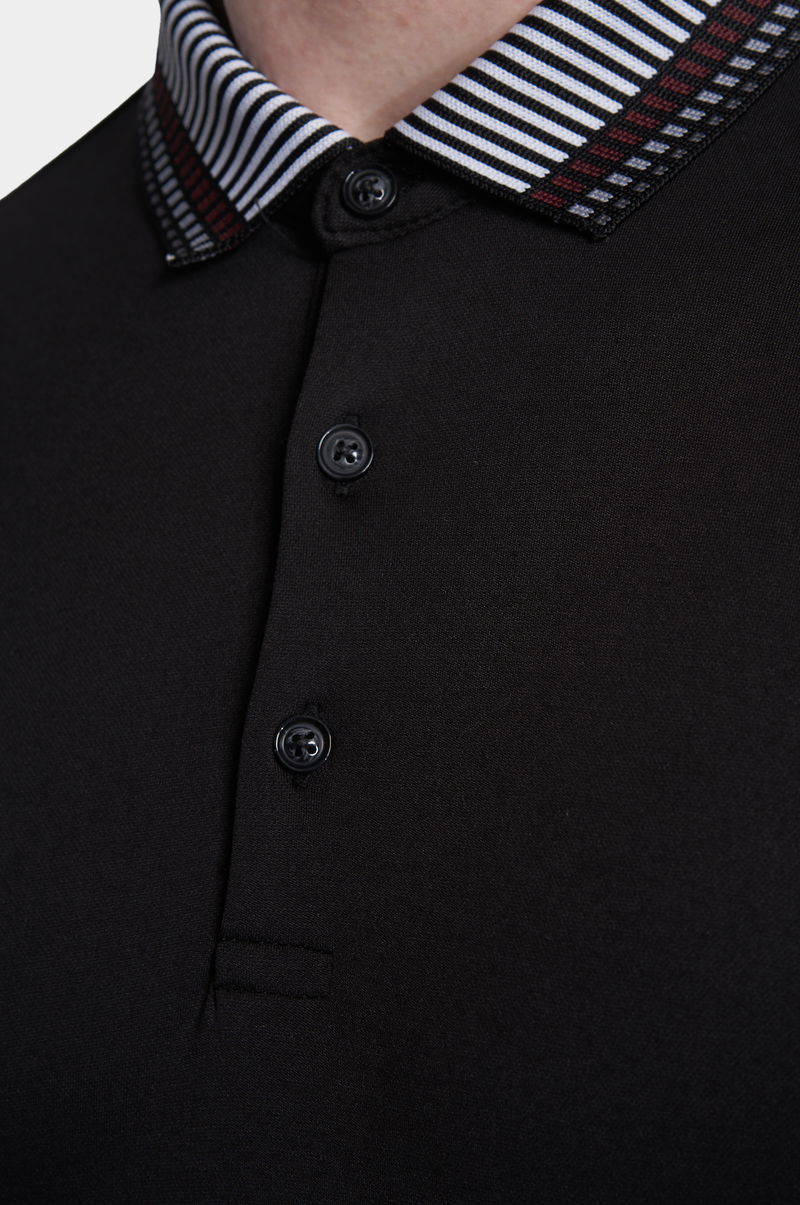 The Quarter Button Polo (Crown Black)